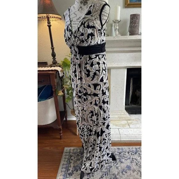 Soma Elegant Black and Cream Maxi Dress - Picture 5 of 7